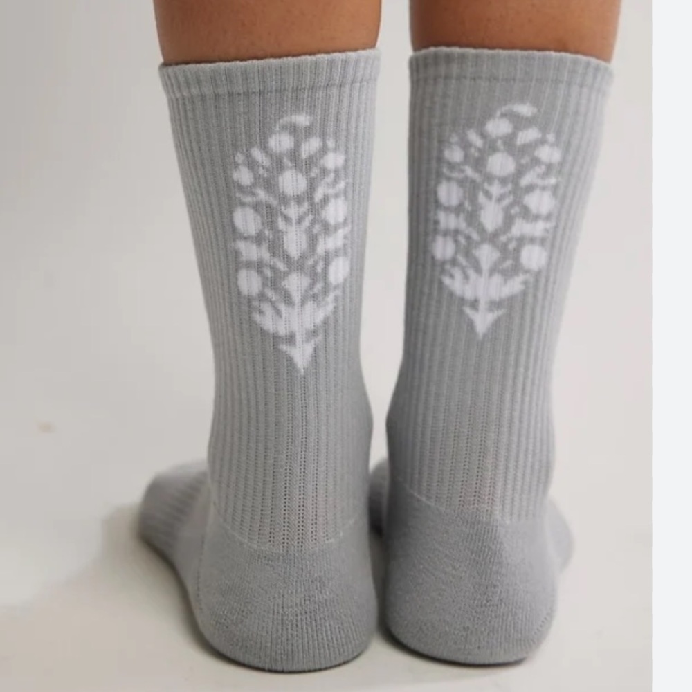 Final price ✨NWT FP movement last lap socks